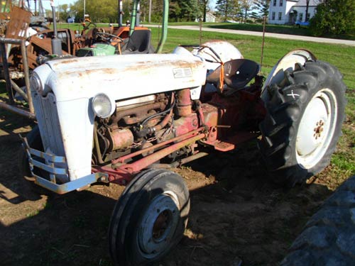 Used ford tractors wisconsin #7
