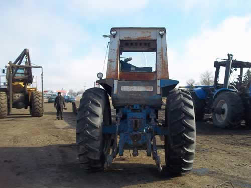 Ford 8000 tractor salvage #10